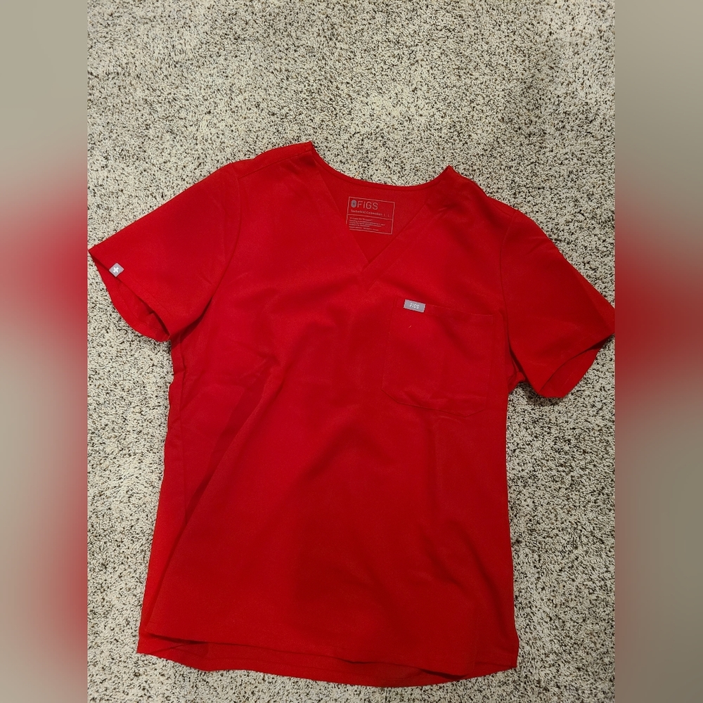 women's Red Catarina - One-Pocket Scrub Top - L / Red